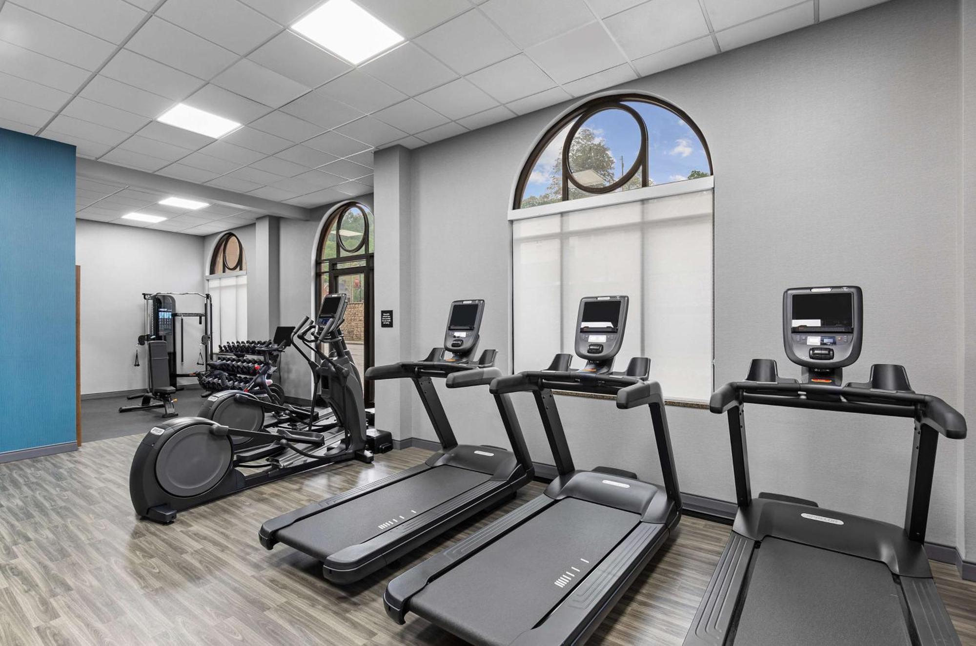 Hampton Inn Pikeville Buitenkant foto