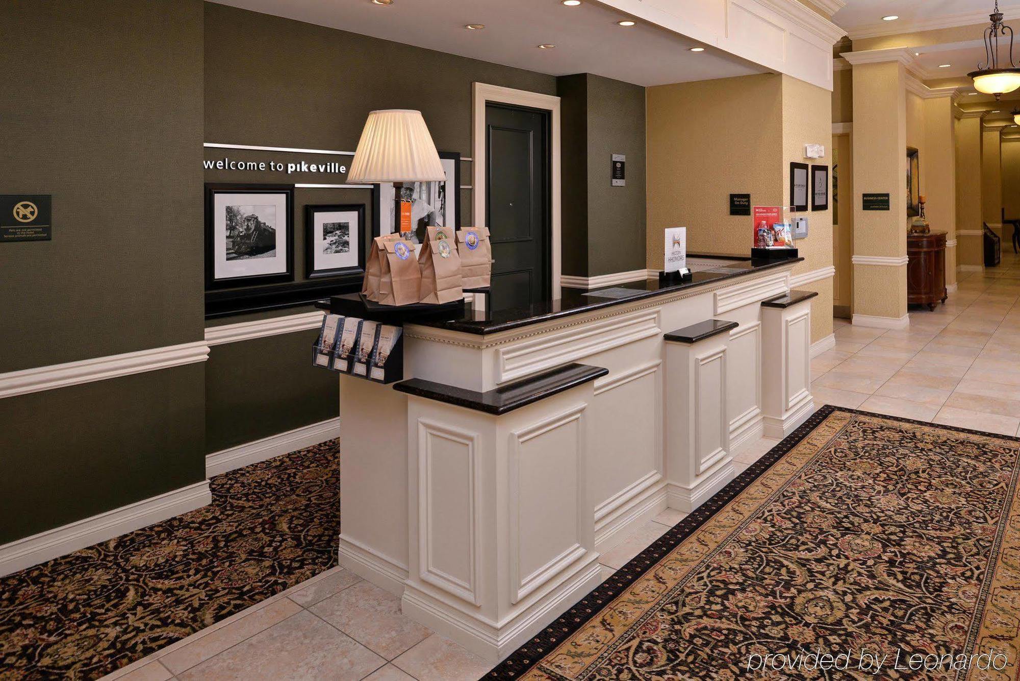 Hampton Inn Pikeville Buitenkant foto